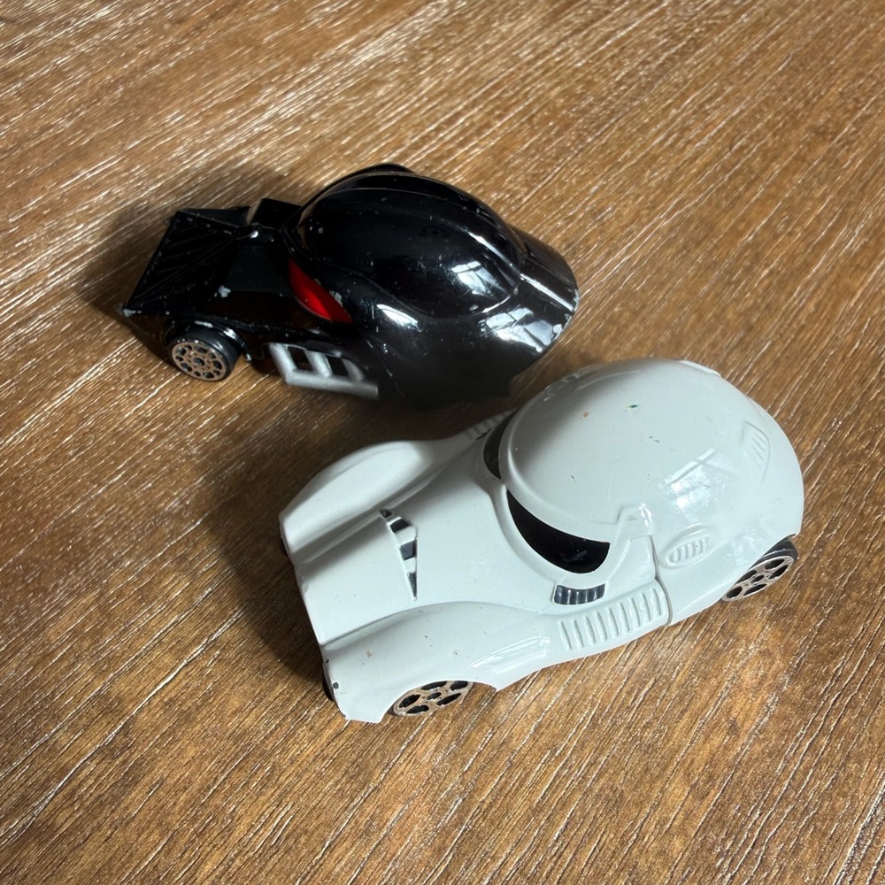 Star Wars Disney Racers Darth Vader and Storm Trooper